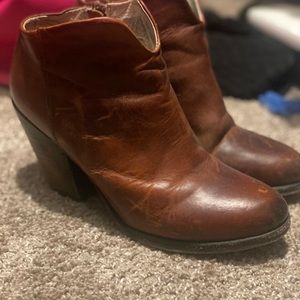 Freebird by Steven wedge/boot